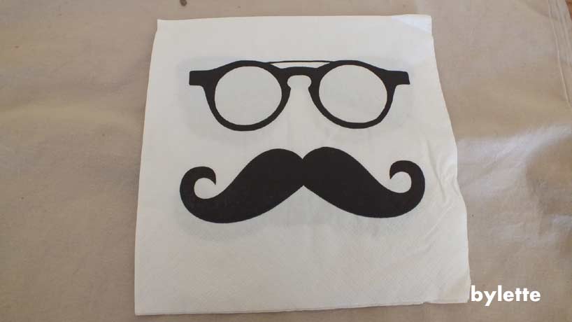 Serviette en papier monsieur moustache 627